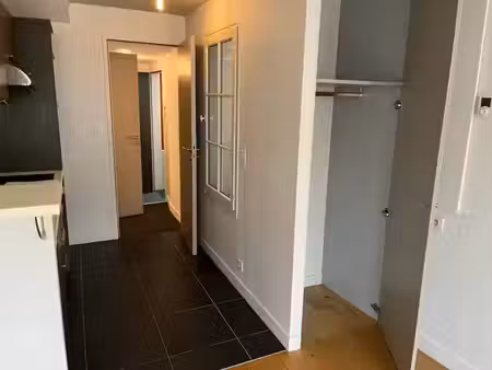 location appartement la rochelle 17000 - - surface privée