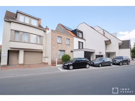 huis te koop in knokke-heist met 2 slaapkamers