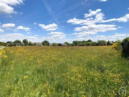 terrain à vendre de 10725 m² à cul-des-sarts (vbc79807)