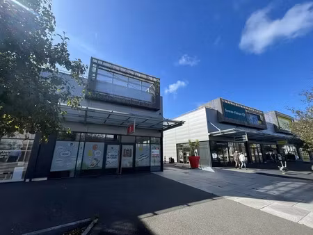 local commercial a louer