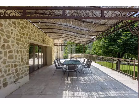 vente propriété 13 pièces 380 m² à propiac (26170)  810 900 €