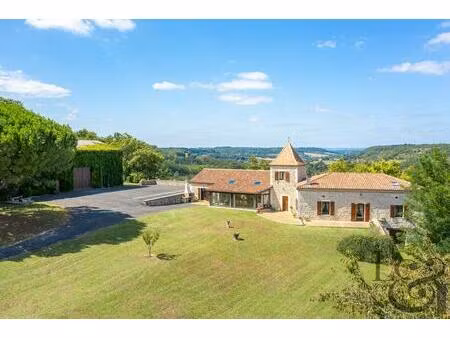 maison en pierre à vendre en périphérie de villeneuve-sur-lot
