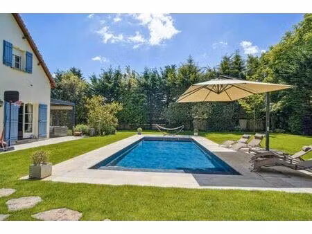 pmaison de luxe de 240 m2 en vente montfort-l'amaury  île-de-france