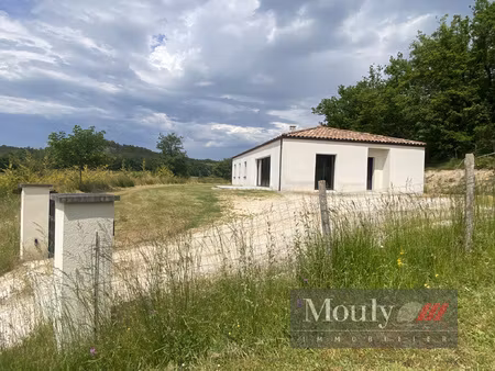 maison contemporaine entre montcuq et cahors