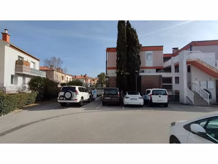 vente locaux professionnels 156 m² à prades (66500)  75 000 €