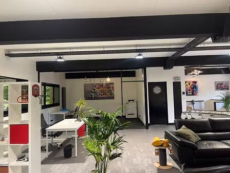 local commercial noisy le grand 190 m2