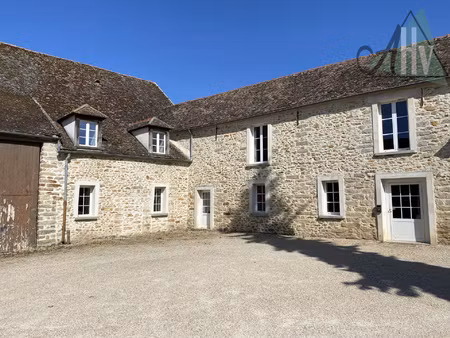 local professionnel à louer ( proche melun) idéal bureaux ou