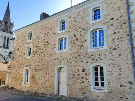 vente immeuble à morannes (49640) : à vendre / 267m² morannes
