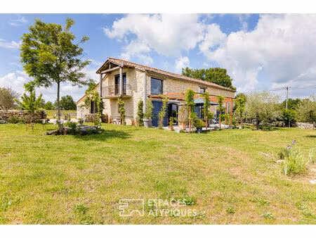 grange de charme rénovée en loft au coeur du quercy