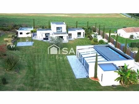 maison d'architecte à vendre à sainte-nathalène