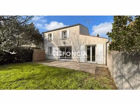 maison familiale dans bourg tous commerces