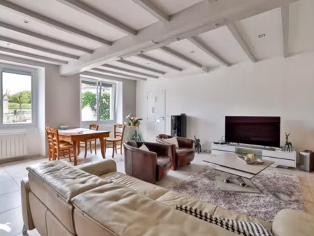 vente maison 6 pièces 156 m² à barret (16300)  293 112 €