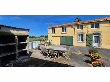 vente maison à saint-lumine-de-clisson (44190) : à vendre / 103m² saint-lumine-de-clisson