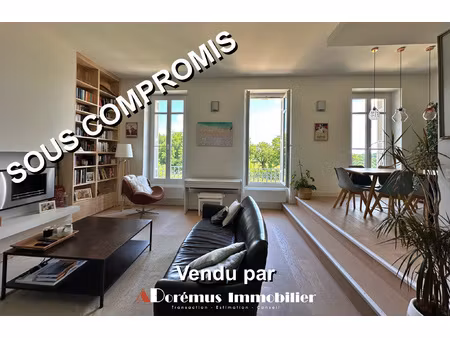 appartement de standing dans chateau du xixème siècle