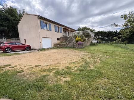 belle maison 92 m2 à champis