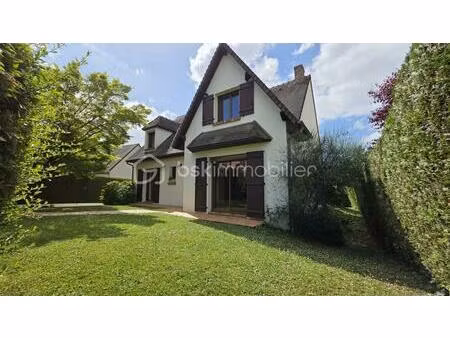 maison individuelle 160 m2 - 4 chambres - sous-sol total - terrain 854 m2 - sous-sol total