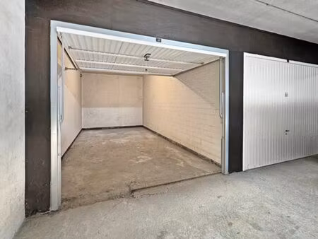 box garage a vendre