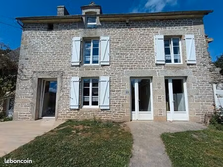 très belle maison en pierres