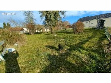 terrain 721 m² sainte fortunade