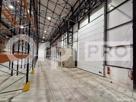 local d'activité 3 000 m²