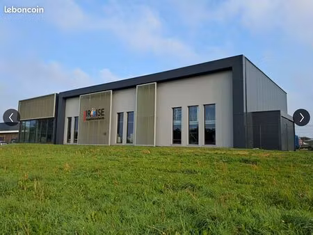 local 717 m² milizac guipronvel