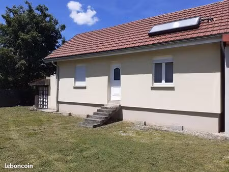 maison bien placée avec petit terrain