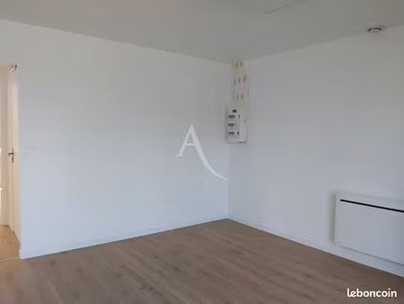 bureaux 16 m² doue en anjou