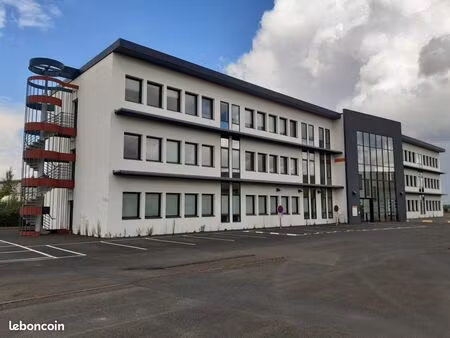 bureaux 675 m² saint barthélémy d'anjou