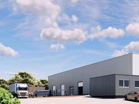 local 347 m² angers