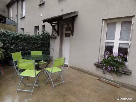 maison de ville 3 pièces 60 m²