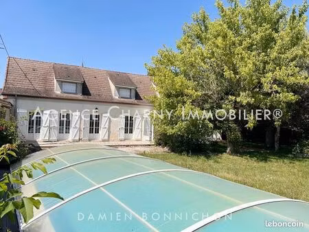 maison 7 pièces 188 m²