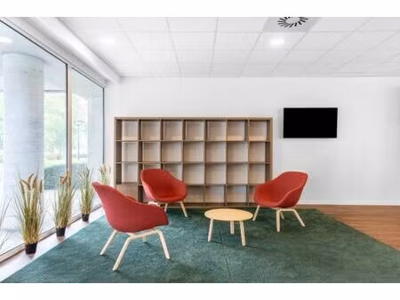 accès illimité aux espaces de travail de regus temse