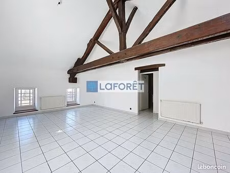 appartement 3 pièces 75 m²