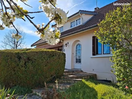 maison 4 pièces 85 m²