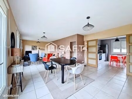 maison 5 pièces 132 m²