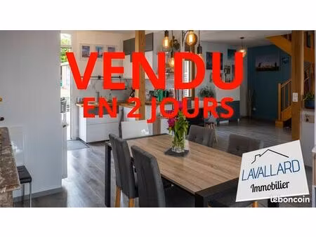 maison 6 pièces 110 m²