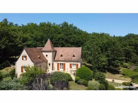 maison 6 pièces 150 m²