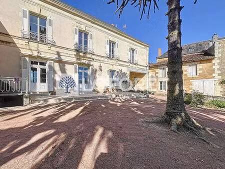 vente maison à pas-de-jeu (79100) : à vendre / 218m² pas-de-jeu