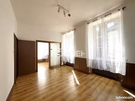 bureaux 78 m² thann