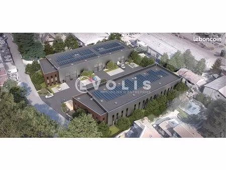 local d'activité 948 m²