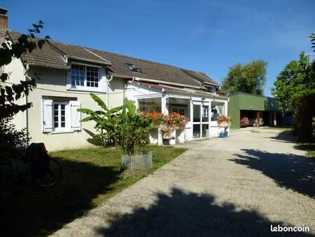 après refus de prêt  retour à la vente d'une longère atypique (secteur nangis/provins)