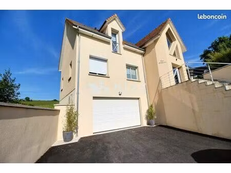 maison 7 pièces 168 m²