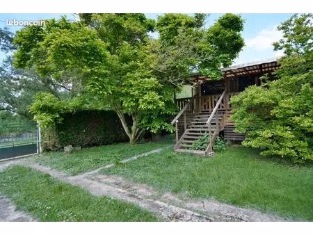 maison 2 pièces 30 m²