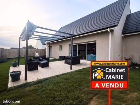 pavillon 4 pièces 95 m²