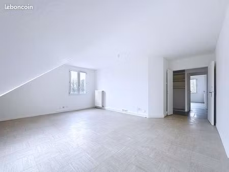appartement 4 pièces 79 m²