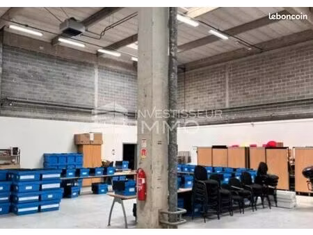 local d'activité 564 m²