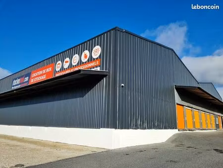 garage/box 14 m² puymoyen