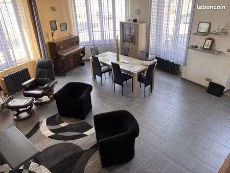 propriété 4 pièces 125 m²