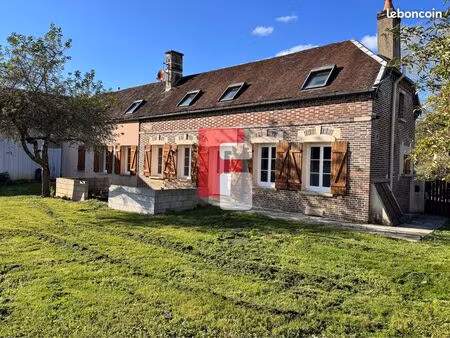 maison 8 pièces 164 m²