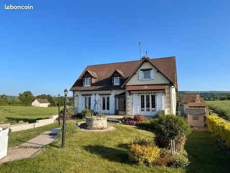 pavillon 6 pièces 150 m²